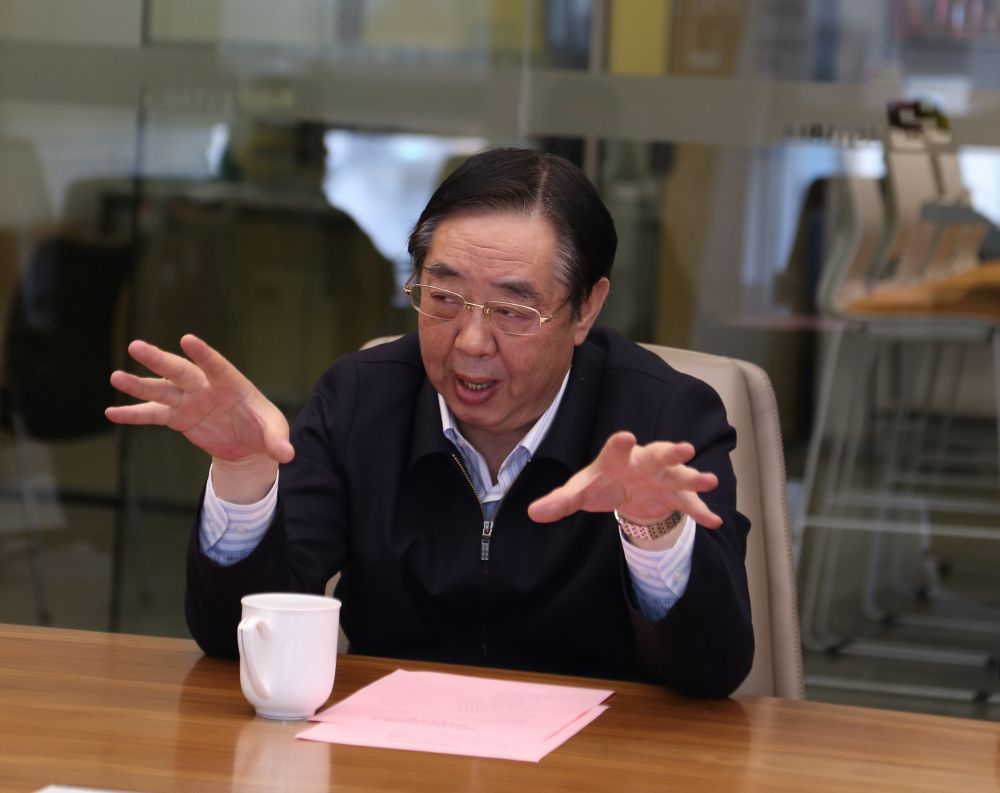 聚焦！省人大常委副主任、省工商聯(lián)主席許仲梓一行領(lǐng)導(dǎo)來(lái)訪南京易司拓