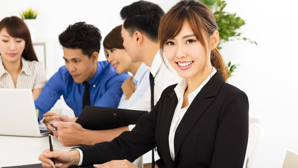 調查超過300家公司后，直線管理咨詢發現優秀員工都有這9點特質