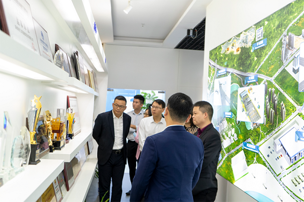 北大深圳研究院智能研討班與三旺通信就工業(yè)互聯(lián)網(wǎng)解決方案達(dá)成多方框架戰(zhàn)略合作共識(shí)