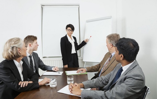 營銷轉型｜如何成為有「業務思維」的「市場人」？